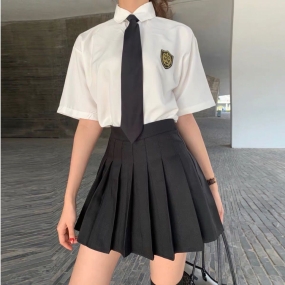Thời trang học sinh quốc tế