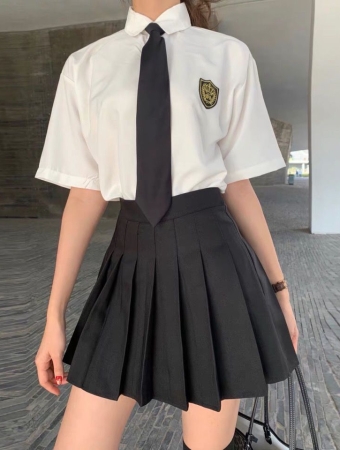 Thời trang học sinh quốc tế